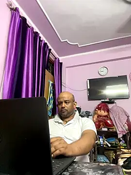 Snapshot of Dick_6inches chatting on November 3, 3:15 pm Dick 6inches online show from November 3, 3:15 pm