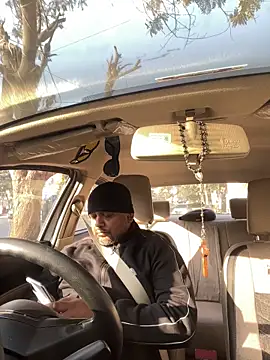 Dick 6inches online show from February 6, 3:35 am