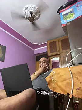 Dick 6inches online show from July 8, 1:56 pm