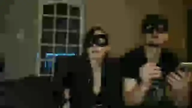 Lesloulous online show from May 14, 11:13 pm