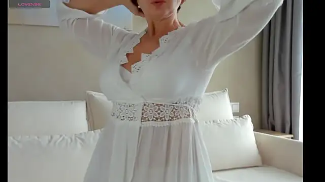 SugarEmmy7 online show from October 26, 10:59 am