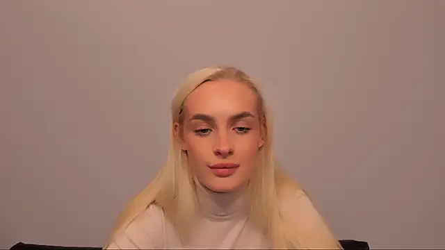 OliviaKisss online show from February 20, 7:38 pm