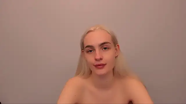 OliviaKisss online show from December 20, 7:50 pm