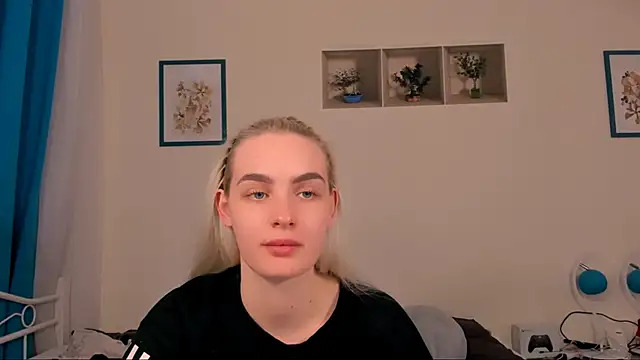 OliviaKisss online show from April 16, 6:08 pm