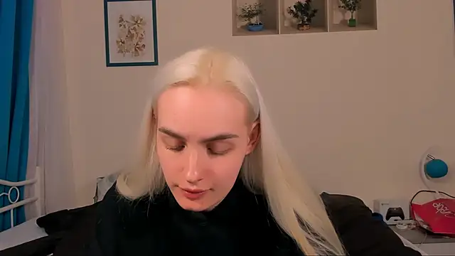 OliviaKisss online show from April 21, 7:31 pm