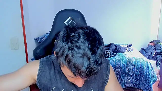 Tommy Bred online show from March 6, 7:09 pm