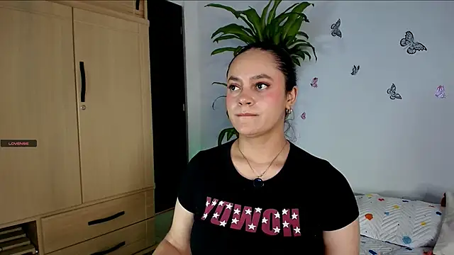 VICTORIABLACK xh online show from April 14, 7:30 pm