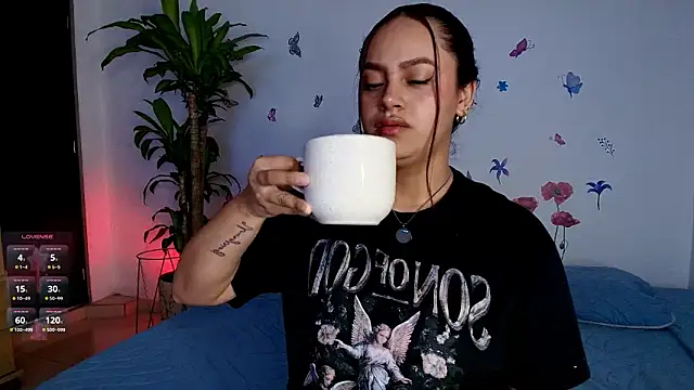 VICTORIABLACK xh online show from March 10, 7:29 pm