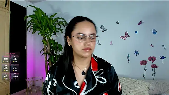 Snapshot of VICTORIABLACK_@xh chatting on June 10, 9:54 am VICTORIABLACK xh online show from June 10, 9:54 am