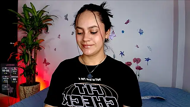 VICTORIABLACK xh online show from March 3, 9:05 am