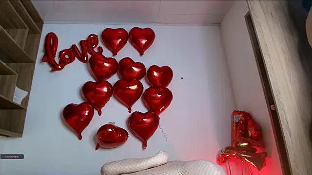 Snapshot of VICTORIABLACK_@xh chatting on September 24, 12:18 am VICTORIABLACK xh online show from September 24, 12:18 am