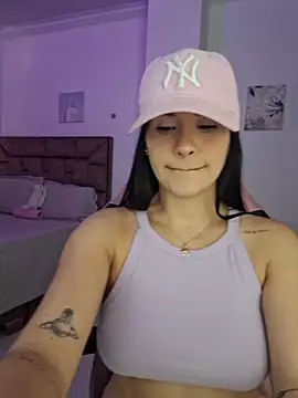 heyshaa online show from November 6, 8:46 pm