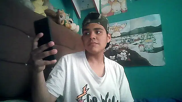 Snapshot of Valesh20 chatting on October 19, 9:17 pm Valesh20 online show from October 19, 9:17 pm