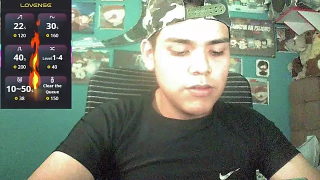 Snapshot of Valesh20 chatting on May 19, 1:56 am Valesh20 online show from May 19, 1:56 am