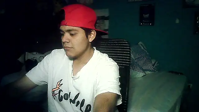 Snapshot of Valesh20 chatting on September 22, 11:55 pm Valesh20 online show from September 22, 11:55 pm