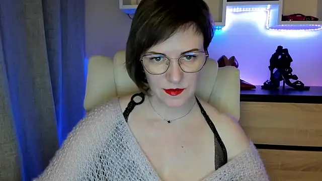 feliziaDesire online show from February 12, 2:06 pm