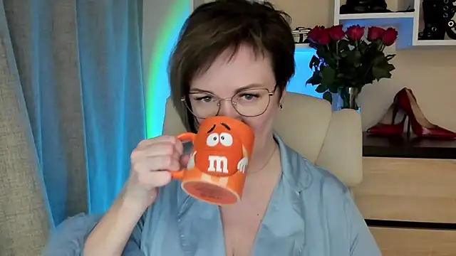 feliziaDesire online show from March 22, 2:07 pm
