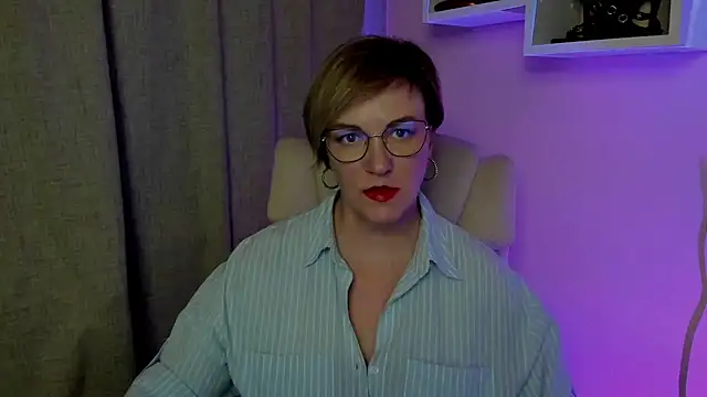 feliziaDesire online show from July 22, 3:47 pm