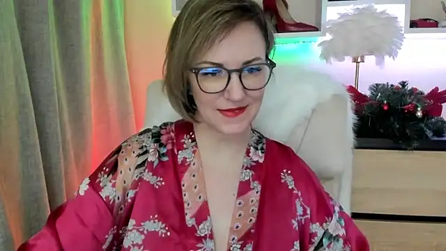 feliziaDesire online show from January 6, 6:17 am