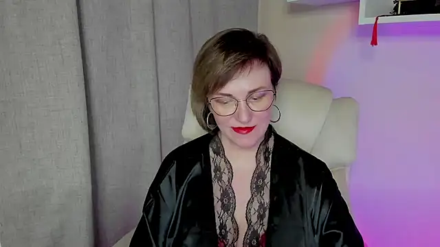 feliziaDesire online show from May 11, 2:56 pm