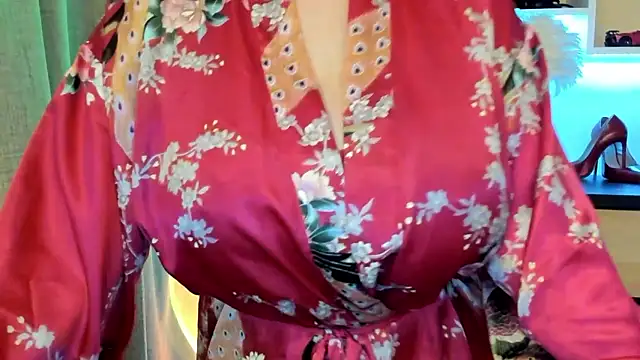 feliziaDesire online show from January 16, 2:10 pm