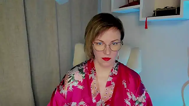 feliziaDesire online show from May 16, 6:12 am