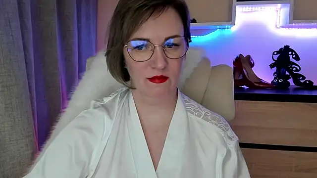 feliziaDesire online show from February 9, 2:04 pm