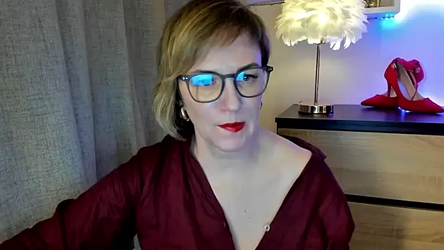 feliziaDesire online show from October 22, 12:48 pm