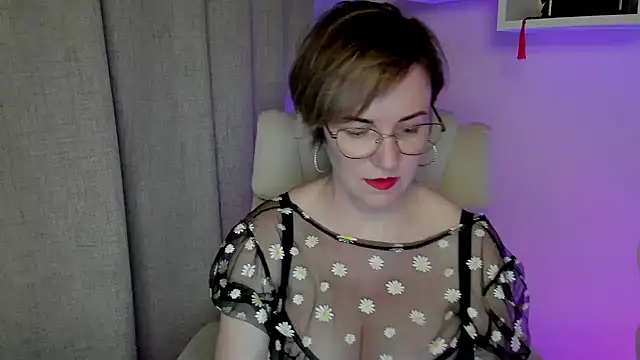 feliziaDesire online show from June 6, 4:56 pm