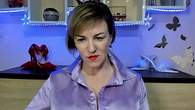 Snapshot of feliziaDesire chatting on March 19, 8:00 pm feliziaDesire online show from March 19, 8:00 pm