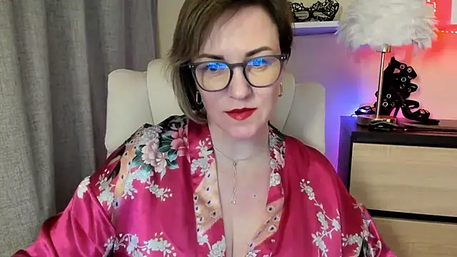 feliziaDesire online show from November 17, 8:35 pm