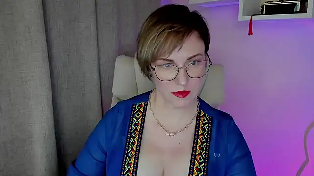 feliziaDesire online show from June 1, 11:21 am