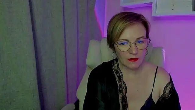 feliziaDesire online show from August 4, 3:44 am