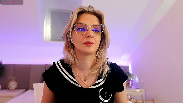 AshleyStorm  online show from March 3, 5:58 am