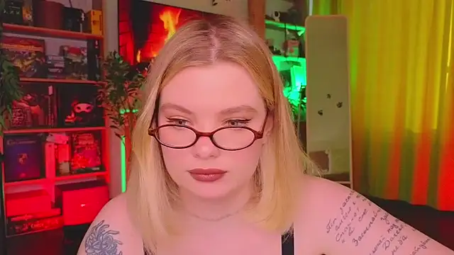Hottie Jane online show from May 8, 2:54 pm