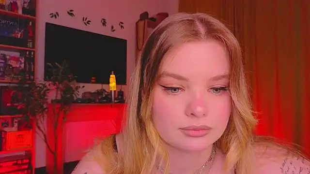 Hottie Jane online show from December 5, 3:43 pm