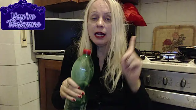 martachatte online show from January 13, 5:39 pm