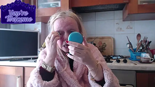 martachatte online show from February 23, 9:10 am