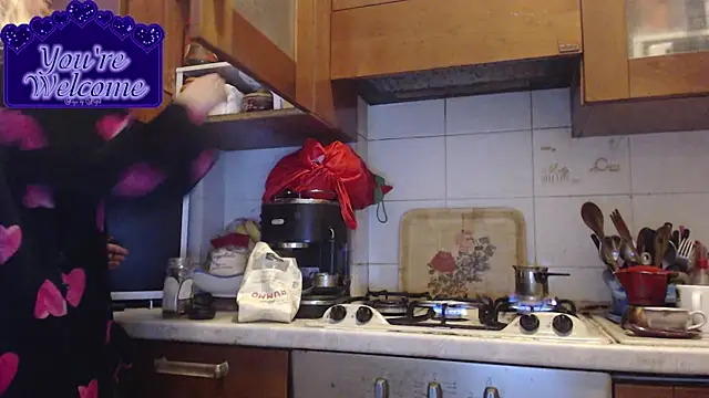 martachatte online show from March 28, 4:57 am