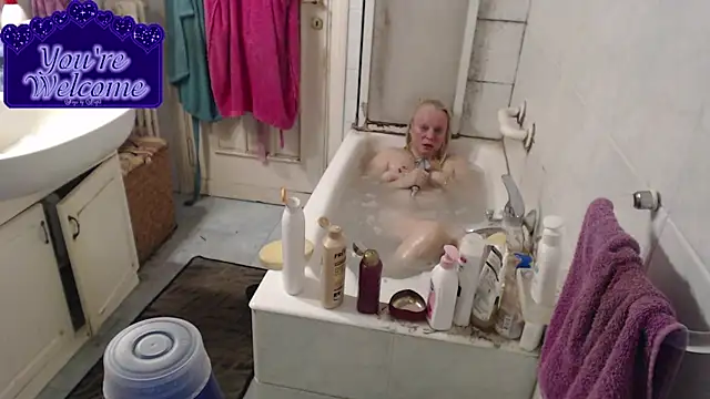 martachatte online show from February 12, 8:52 pm