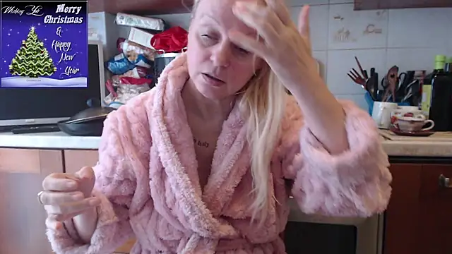 martachatte online show from December 22, 8:36 am