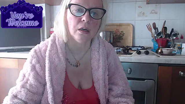 martachatte online show from April 3, 7:26 am