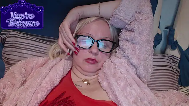 martachatte online show from April 3, 7:31 pm