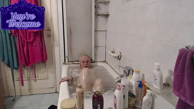 martachatte online show from February 5, 9:21 pm