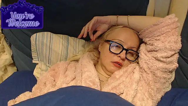 martachatte online show from February 18, 9:00 pm