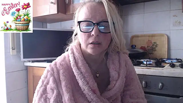 martachatte online show from April 7, 5:53 am