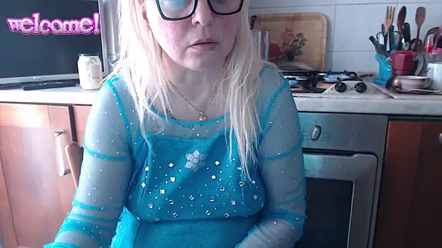 martachatte online show from April 11, 7:45 am