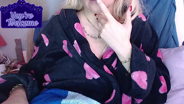 martachatte online show from March 6, 9:15 am