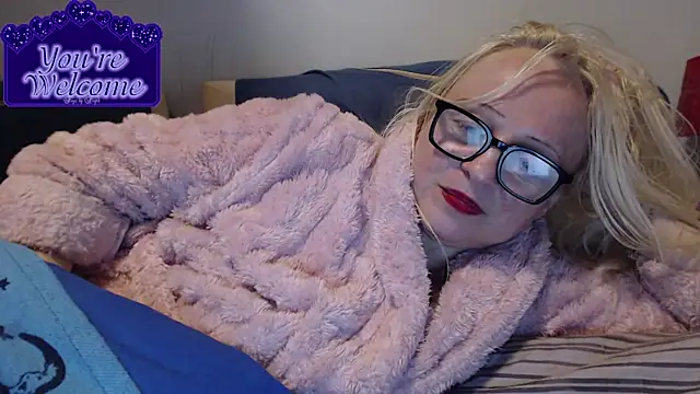 martachatte online show from February 21, 8:33 pm