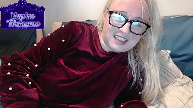 martachatte online show from February 22, 9:05 pm